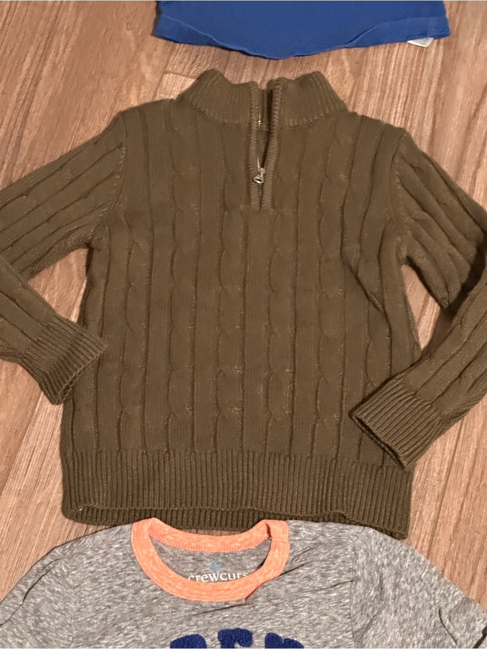 Bundle of Boys 3T Long Sleeve Top and Sweaters - Picture 6 of 12
